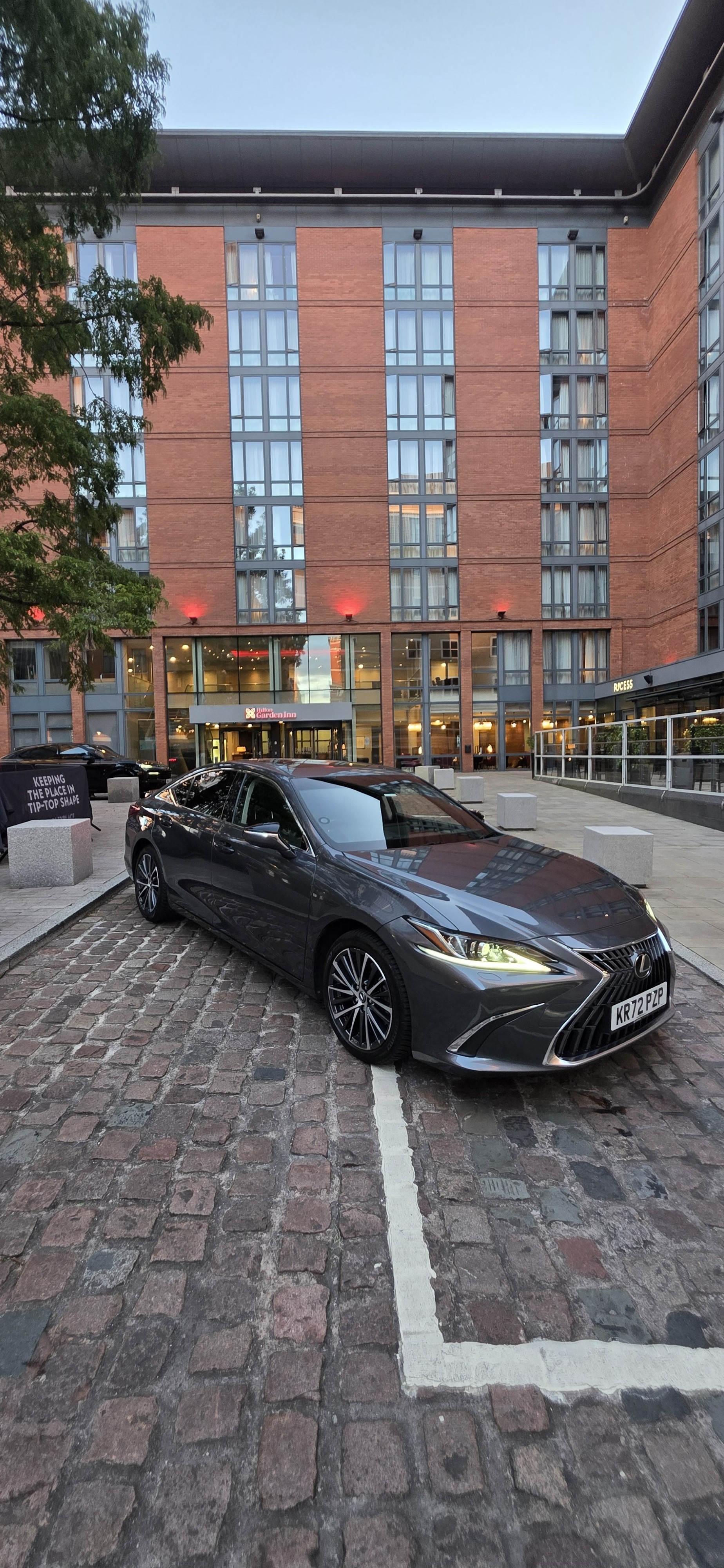 Hotel executive transfer with ShuttleJack UK